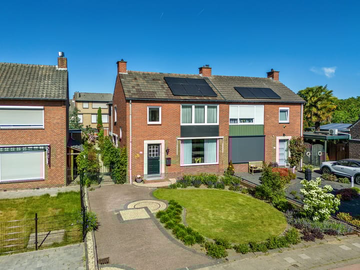 Foto 2 van Rijksweg 66-B