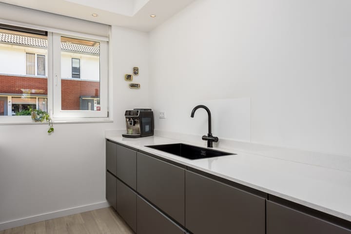 Foto 23 van Asterixstraat 78