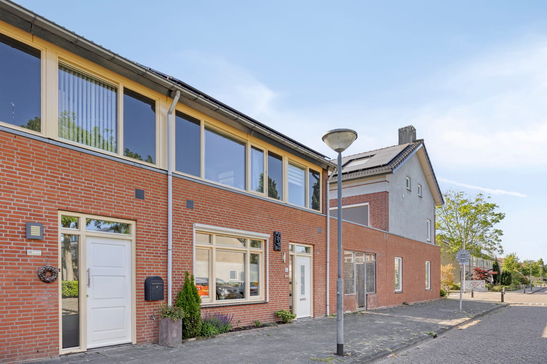 Photo 8 of Dr. Ringersstraat 2-A
