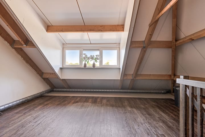 Foto 25 van Tarwestraat 32