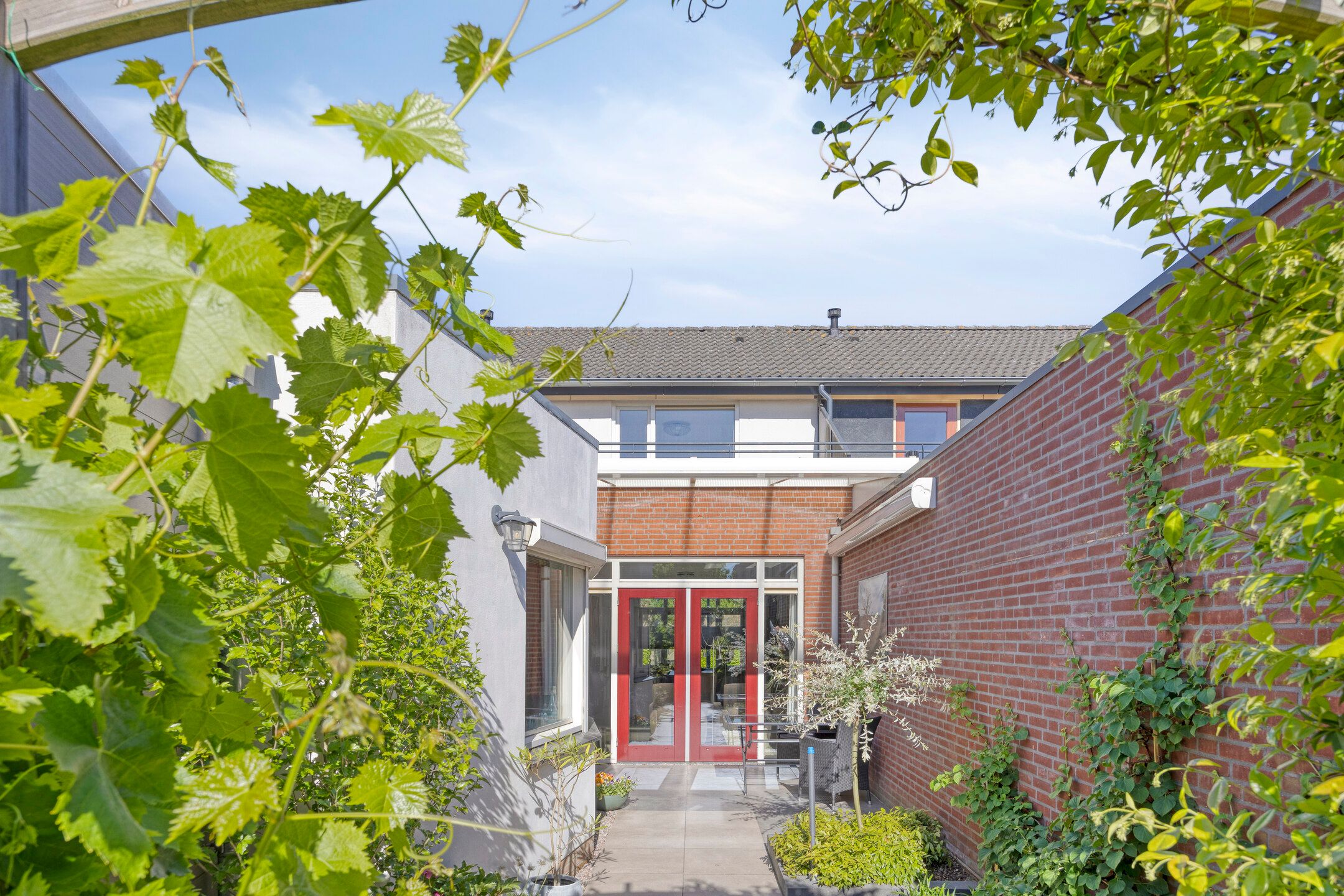 Photo 42 of Dr. Ringersstraat 2-A