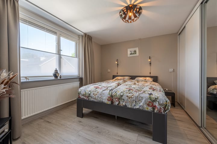 Foto 12 van Elisabeth van Loonstraat 53