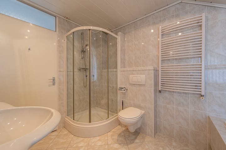 Foto 19 van Elisabeth van Loonstraat 53