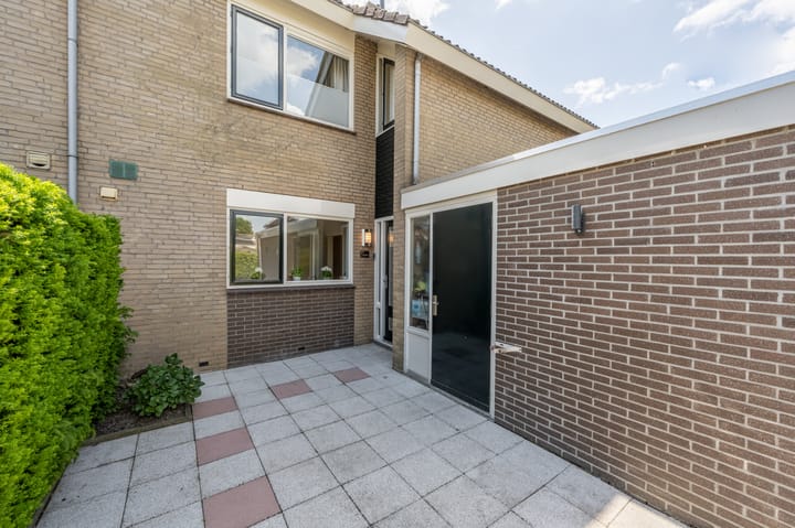 Foto 25 van Elisabeth van Loonstraat 53