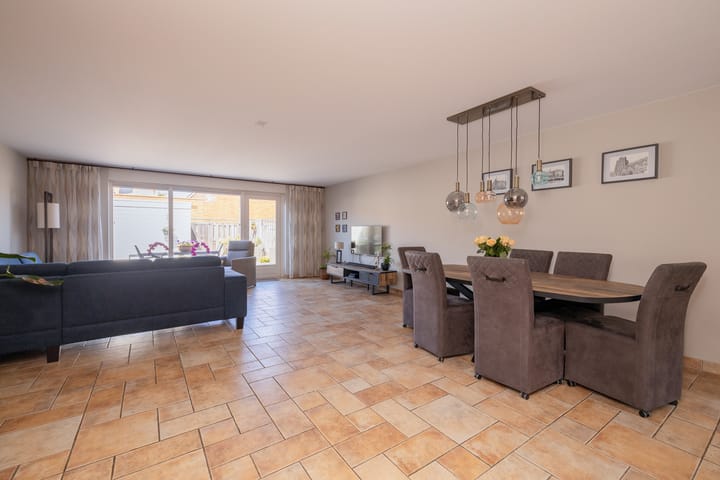 Foto 8 van Aalbessenlaan 31