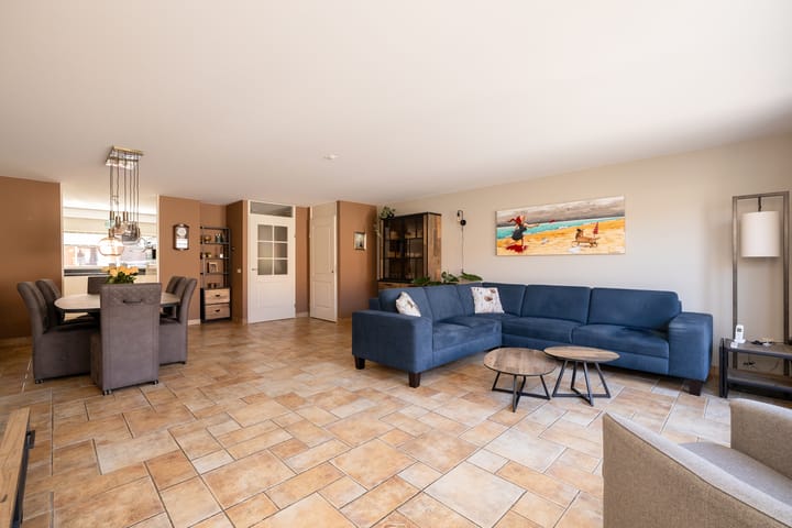 Foto 9 van Aalbessenlaan 31