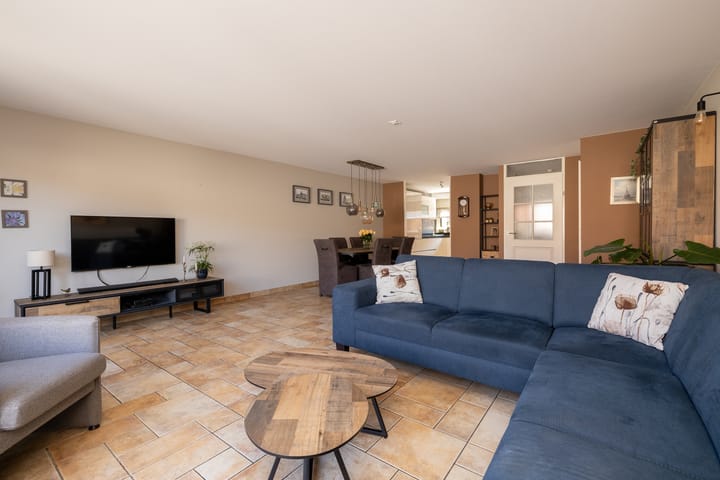 Foto 11 van Aalbessenlaan 31