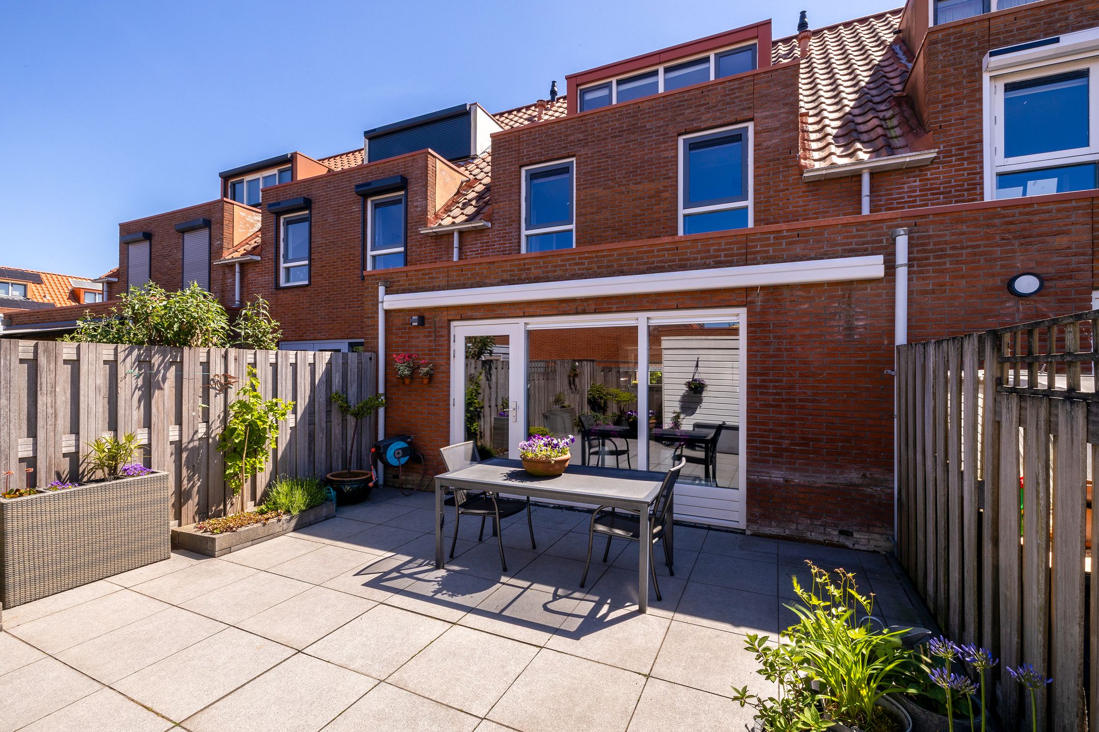 Foto 42 van Aalbessenlaan 31