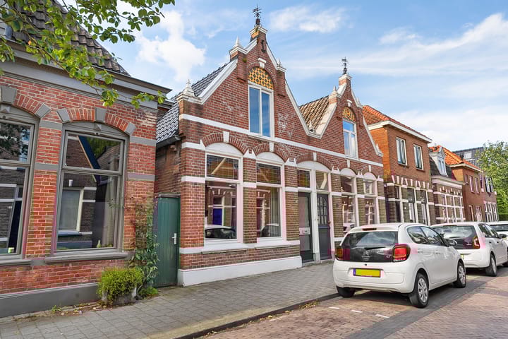 Foto 1 van Emmastraat 28