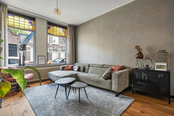 Foto 2 van Emmastraat 28