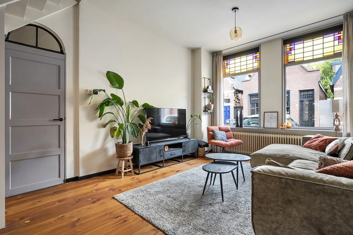 Foto 9 van Emmastraat 28