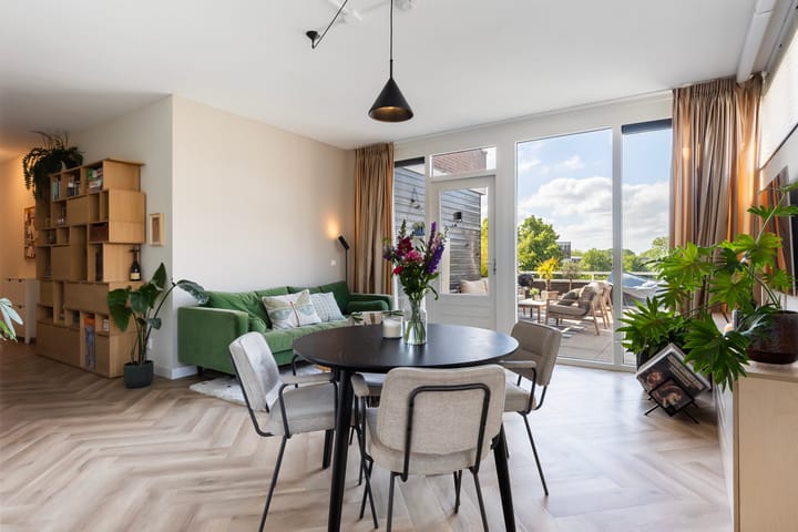 Photo 7 of Rustenburgstraat 22-B