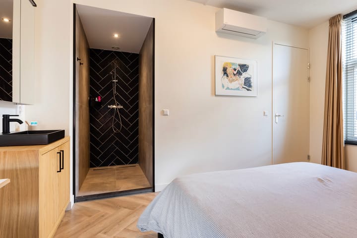 Photo 20 of Rustenburgstraat 22-B