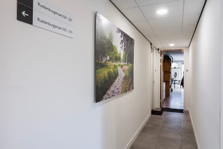 Photo 24 of Rustenburgstraat 22-B