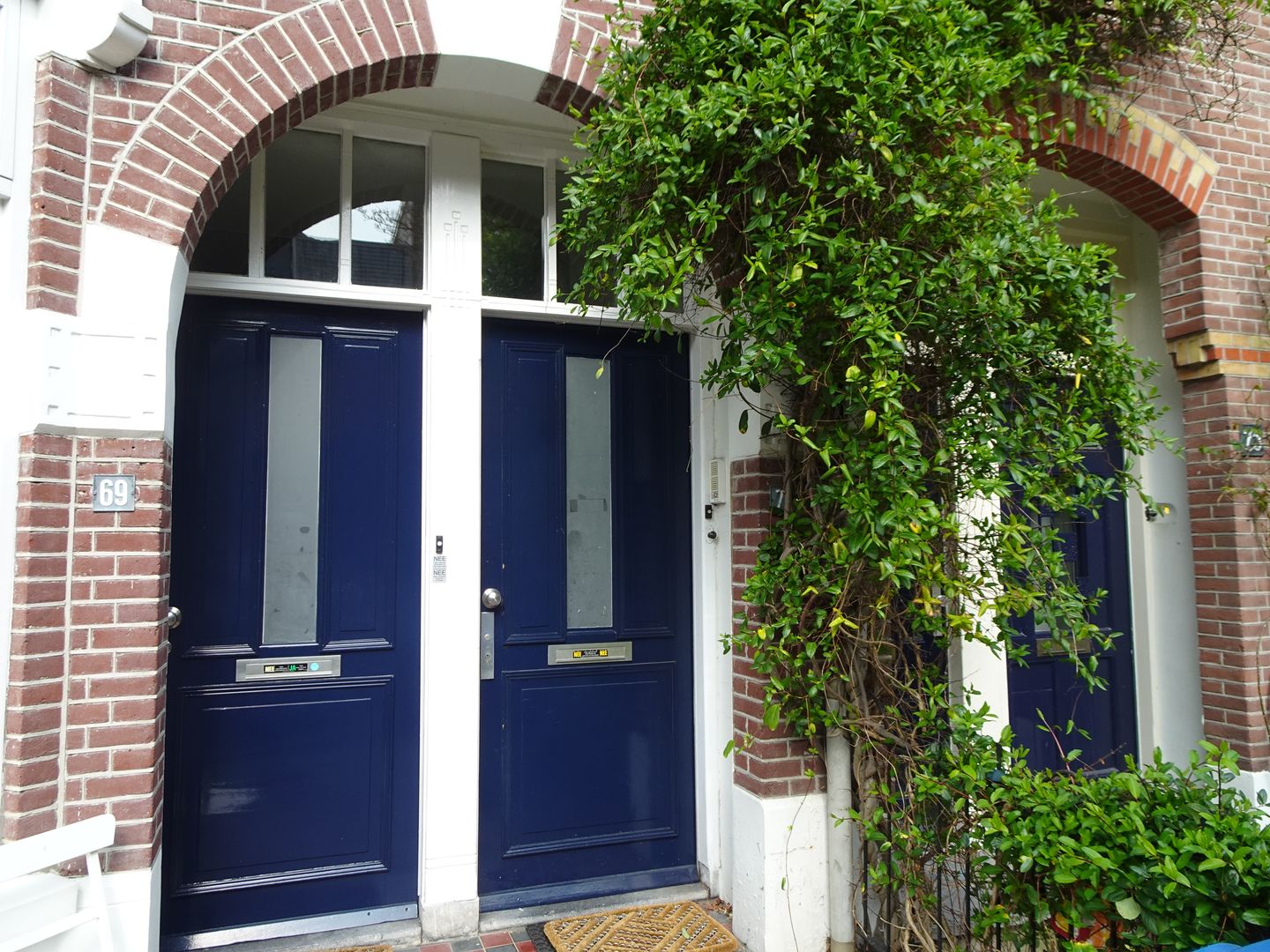Bekijk foto 2 van Graafsedwarsstraat 71