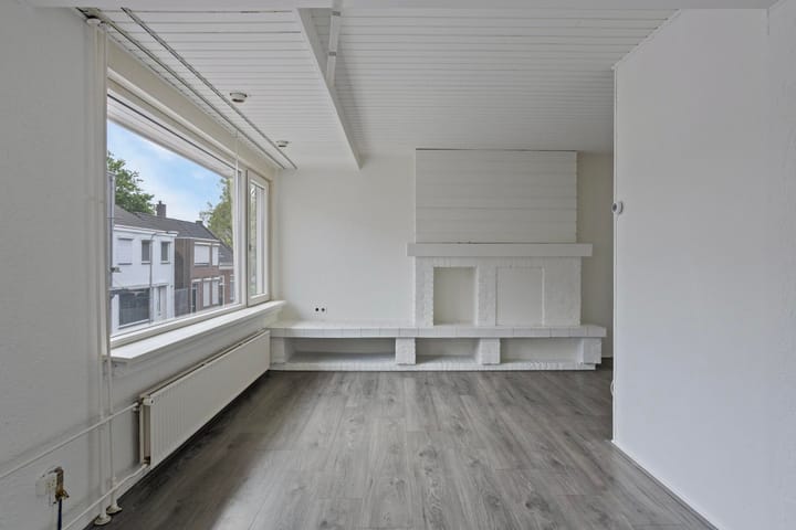 Foto 25 van Hasseltstraat 237