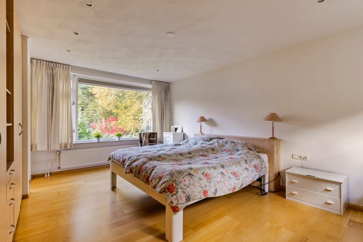 Foto 18 van Röntgenlaan 1