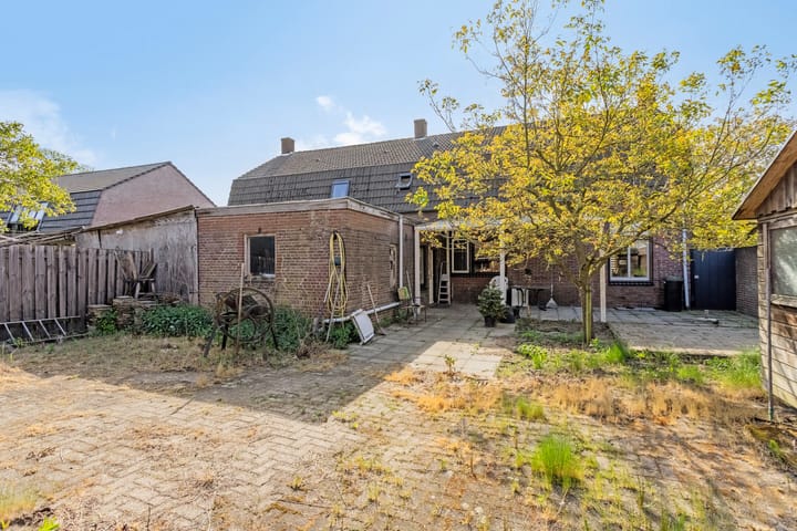 Foto 30 van Strijperstraat 4