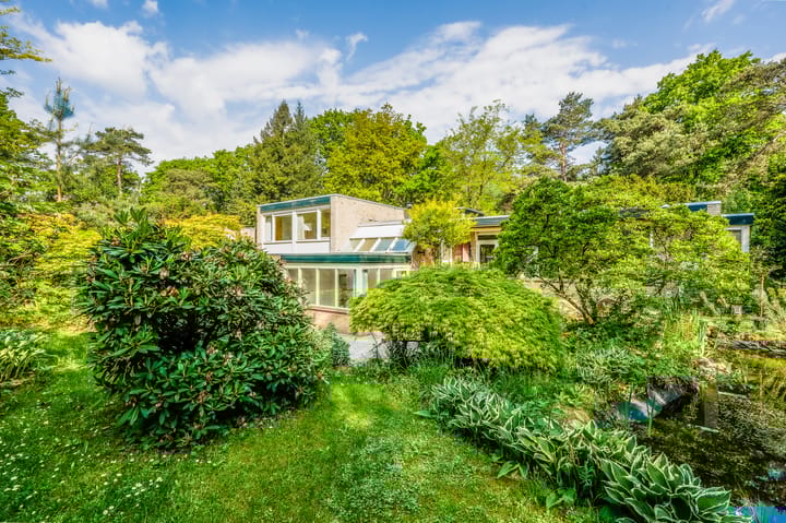 Foto 33 van Röntgenlaan 1