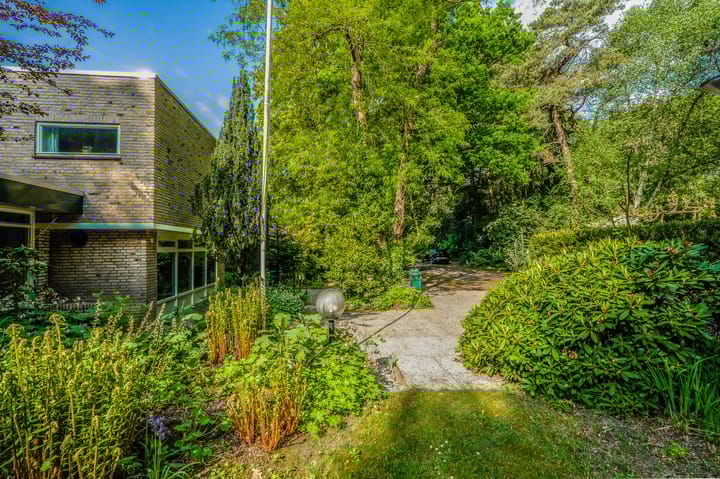 Foto 41 van Röntgenlaan 1