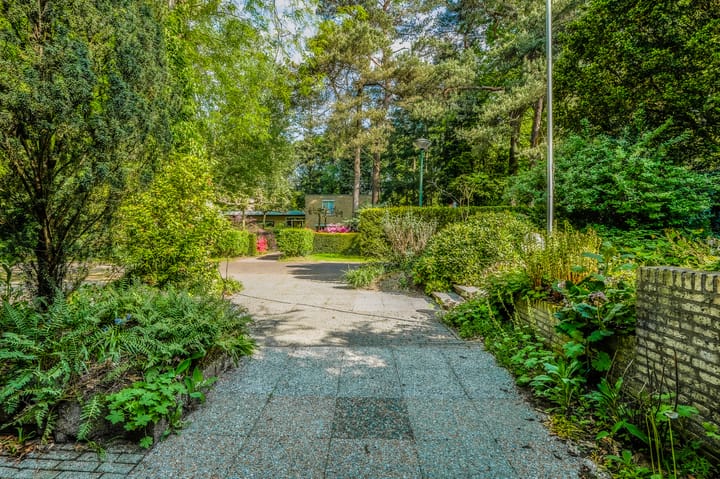 Foto 42 van Röntgenlaan 1