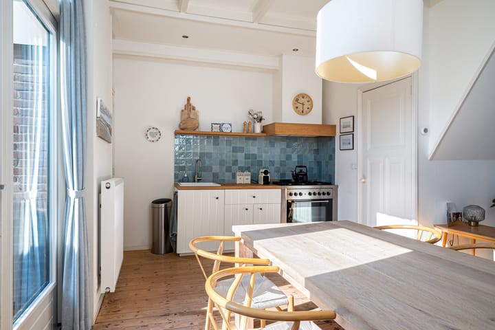 Photo 15 of Schalk Burgerstraat 35