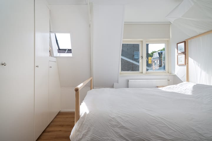 Photo 25 of Schalk Burgerstraat 35