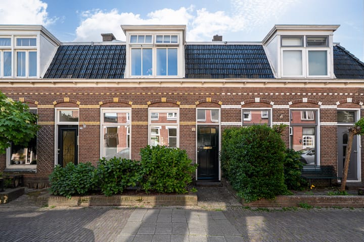 Photo 36 of Schalk Burgerstraat 35