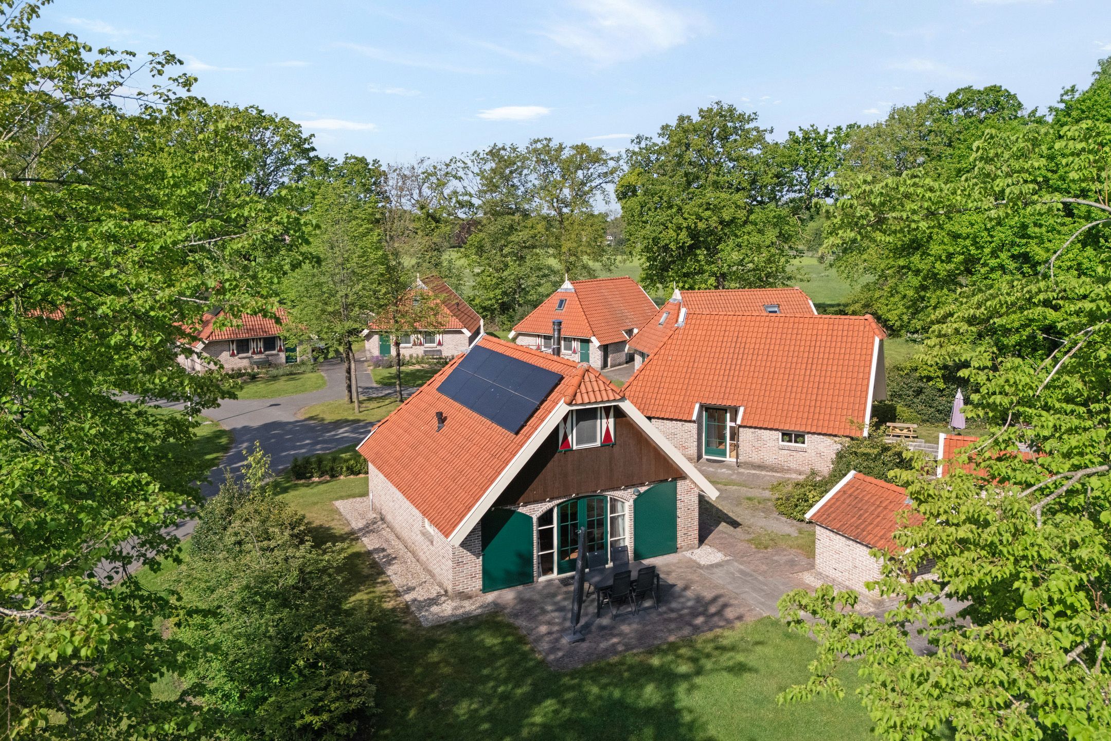 3-bedroom freehold villa in IJhorst — photo 4 of 5