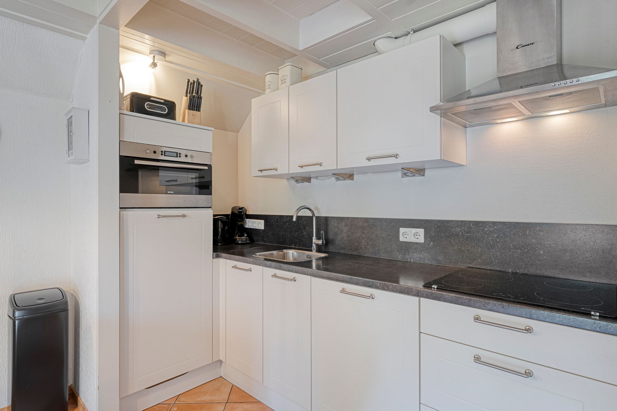 Foto 18 van Heerenweg 72-45