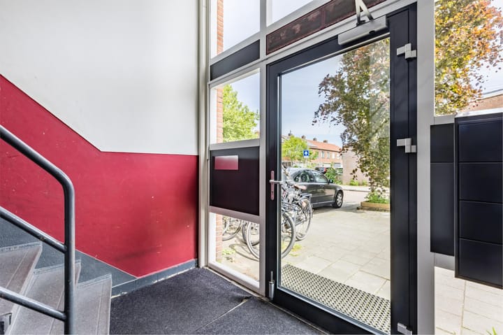 Foto 21 van Fahrenheitlaan 18-1