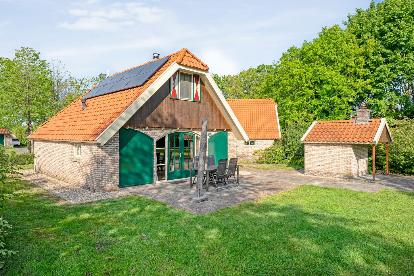 Foto 35 van Heerenweg 72-45