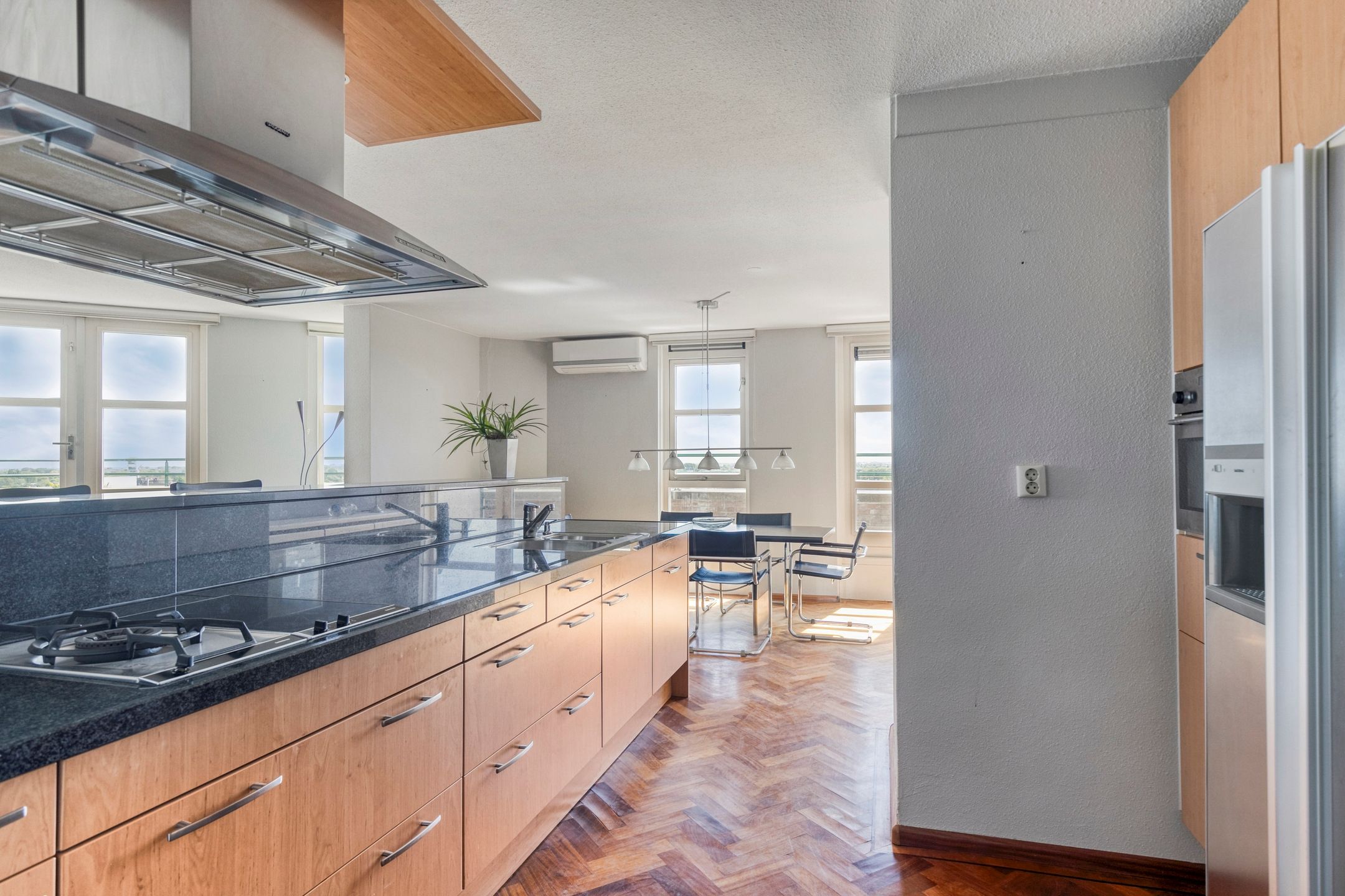 Photo 12 of Rossinistraat 178