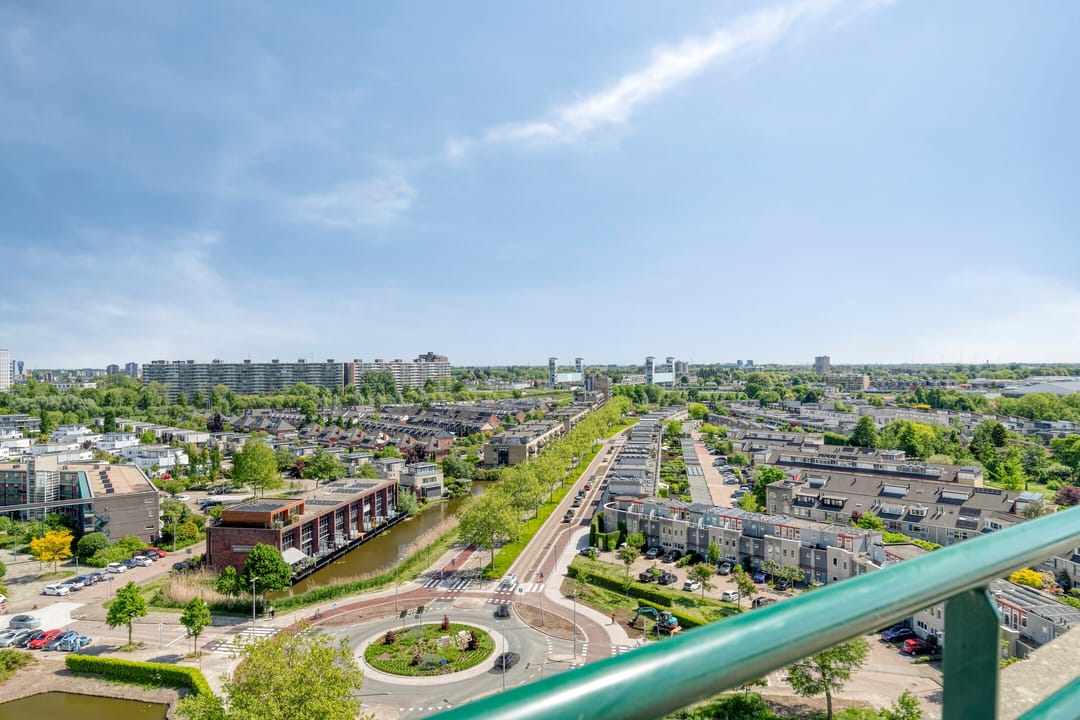 Photo 26 of Rossinistraat 178