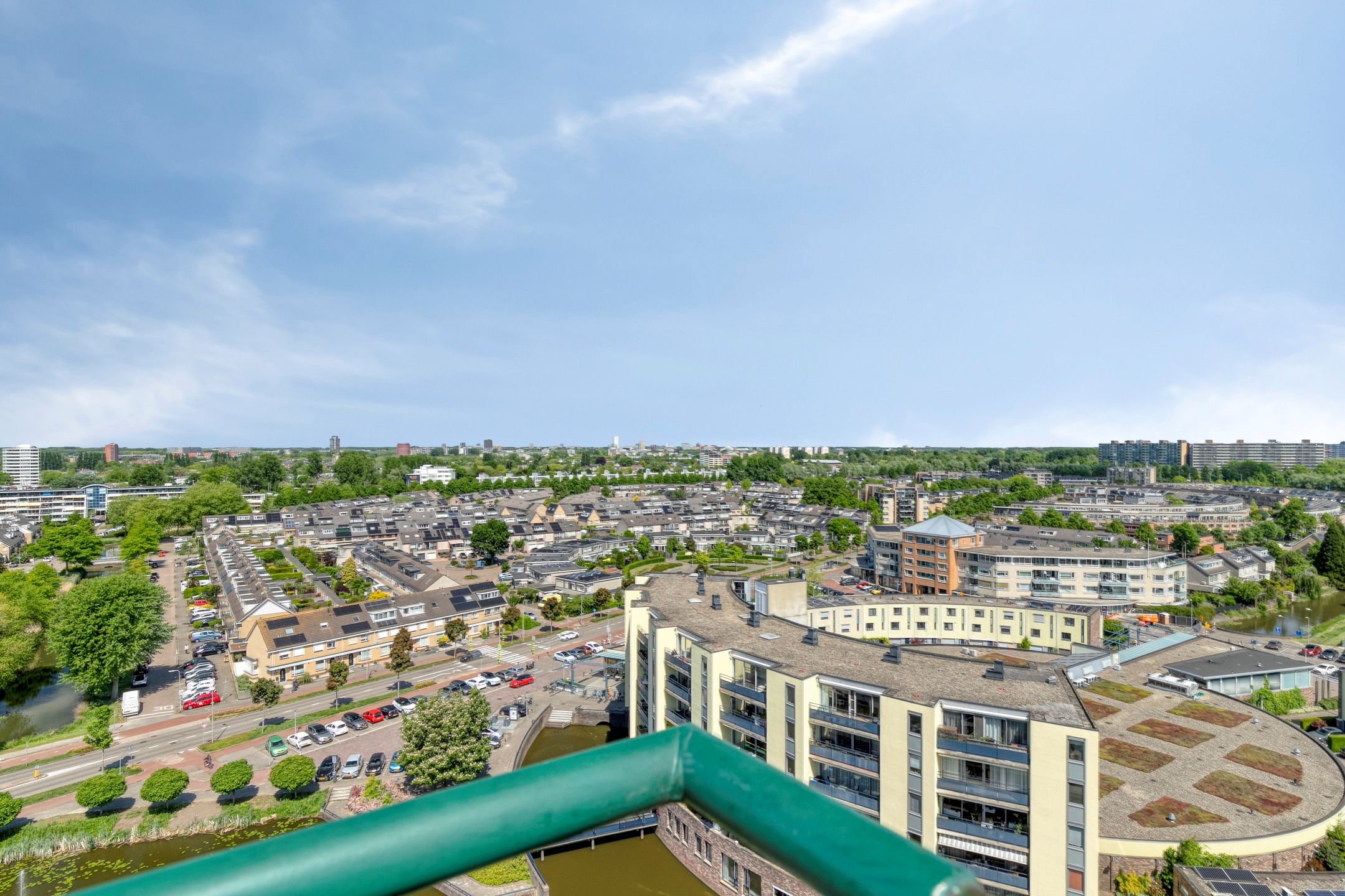 Photo 27 of Rossinistraat 178