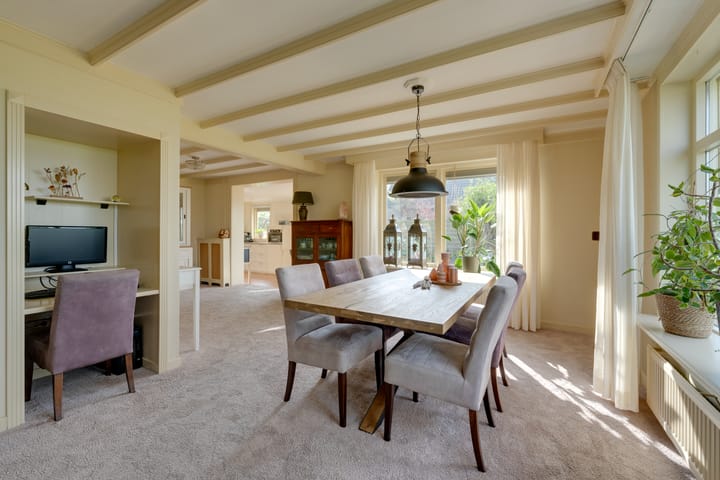 Foto 15 van Rustenburgerweg 193