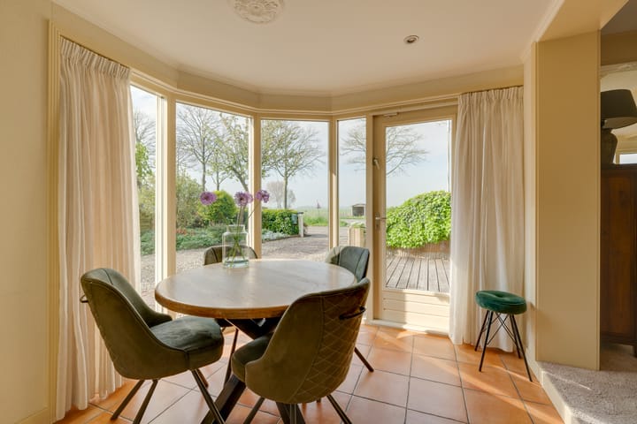 Foto 18 van Rustenburgerweg 193