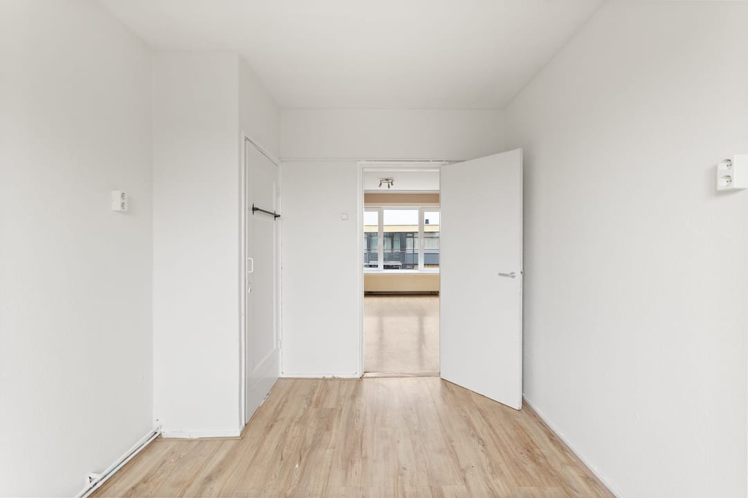 Photo 13 of Wilhelminastraat 31