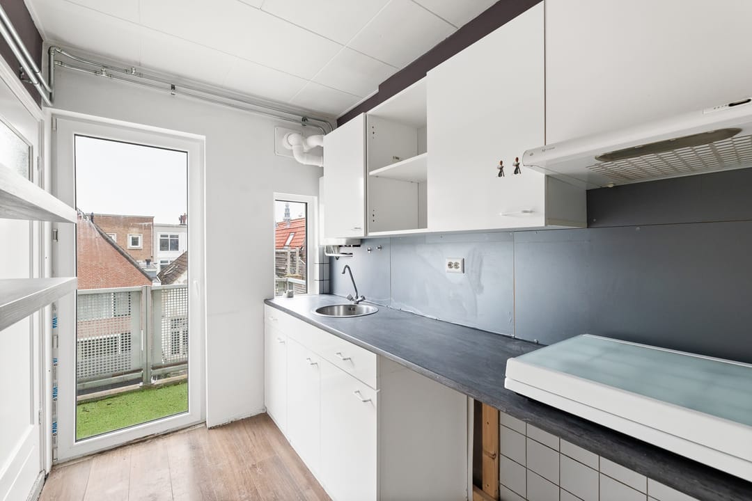 Photo 16 of Wilhelminastraat 31