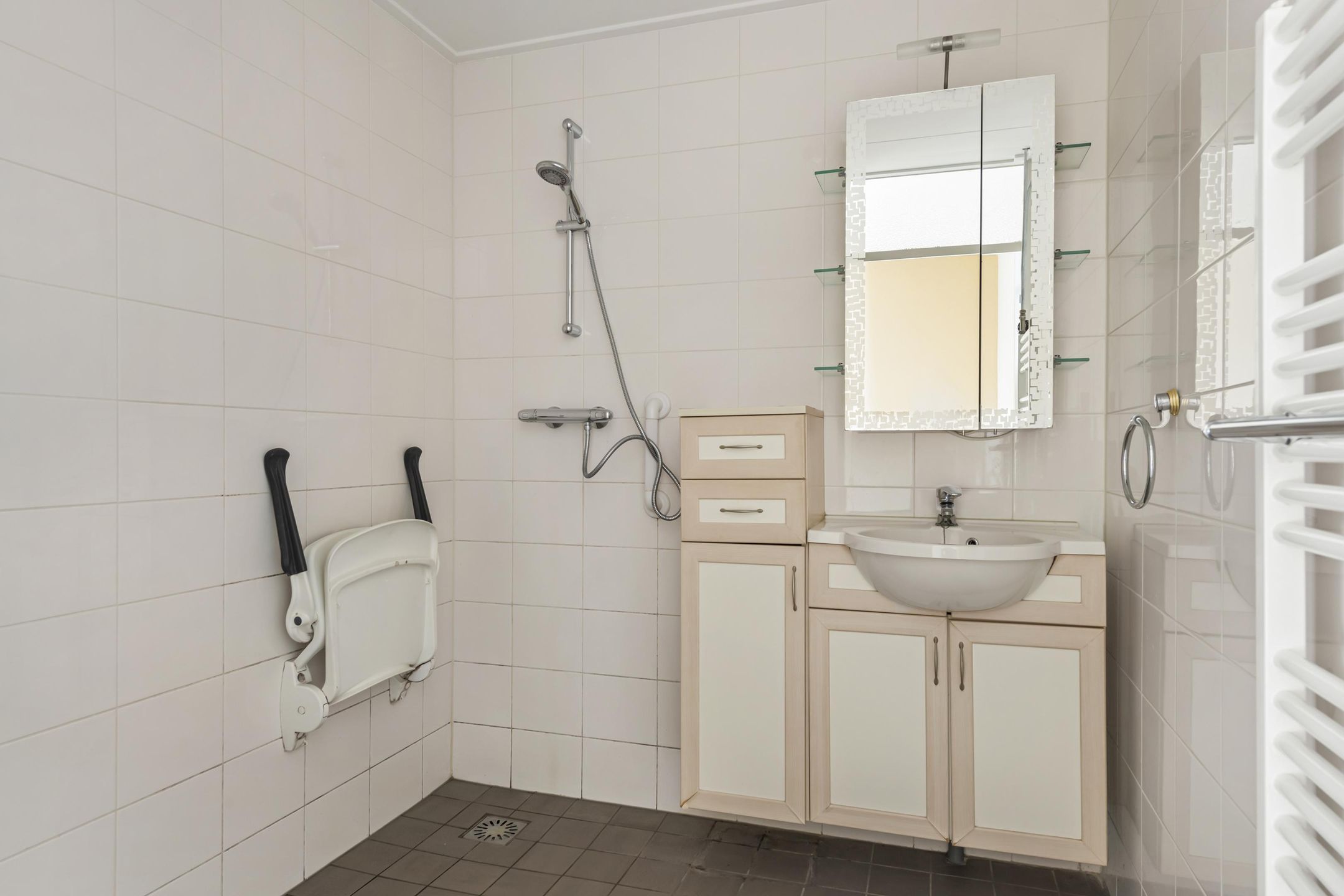 Foto 15 van Woudrichemstraat 65