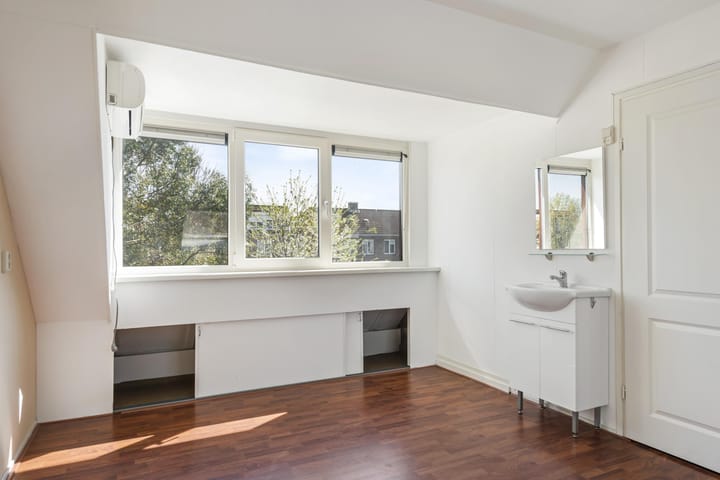 Foto 21 van Woudrichemstraat 65