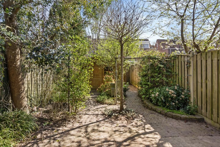 Foto 23 van Woudrichemstraat 65