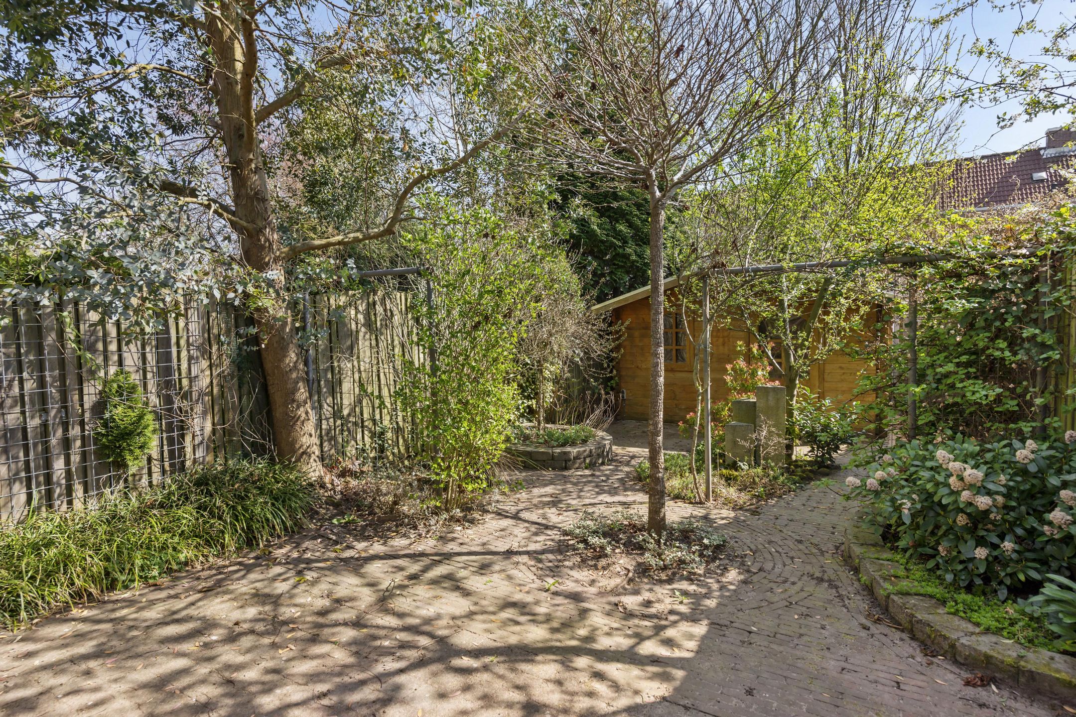 Foto 24 van Woudrichemstraat 65