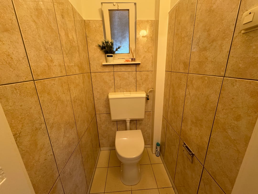 Foto 11 van Anthony van Leeuwenhoeklaan 4