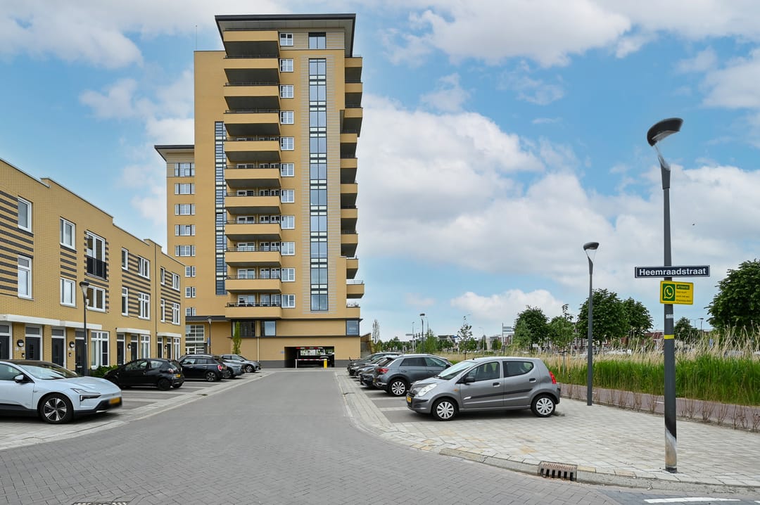 Photo 8 of Heemraadstraat 42