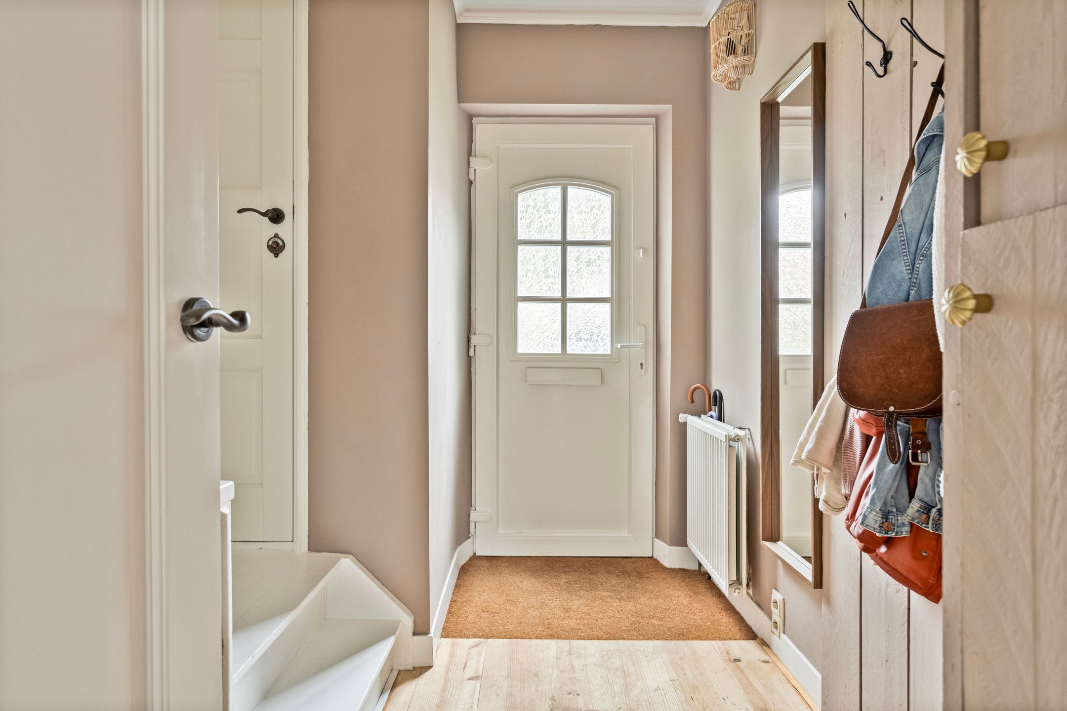 Foto 9 van Douwes Dekkerstraat 11