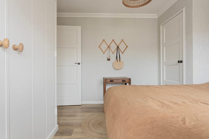 Foto 13 van Douwes Dekkerstraat 11