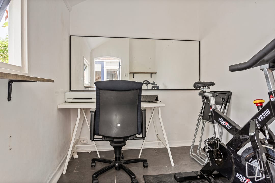 Foto 26 van Douwes Dekkerstraat 11