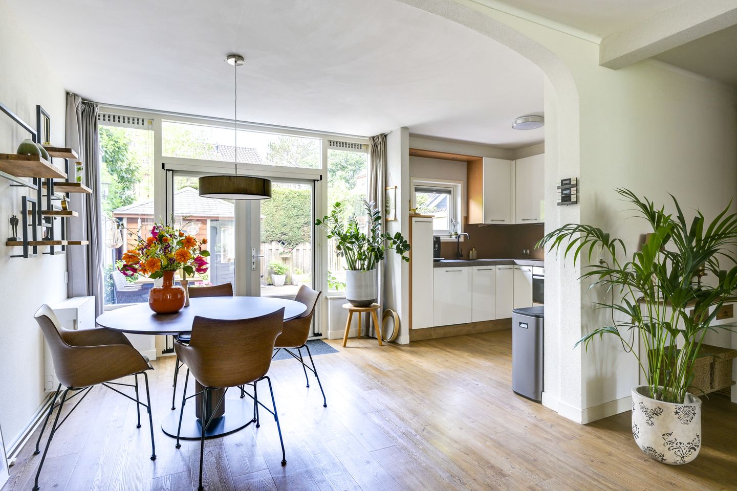 Foto 19 van Helsloitstraat 14