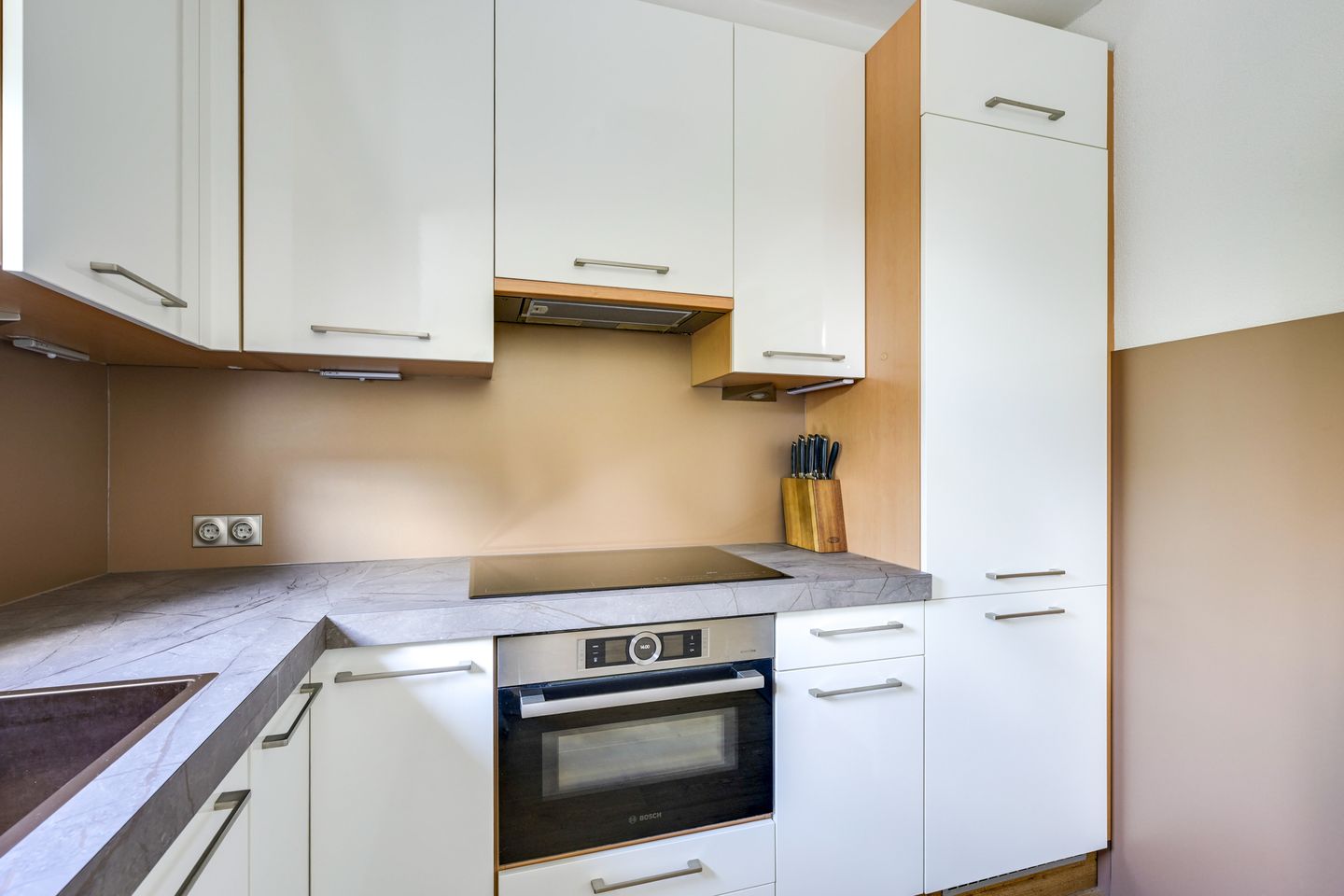 Foto 25 van Helsloitstraat 14